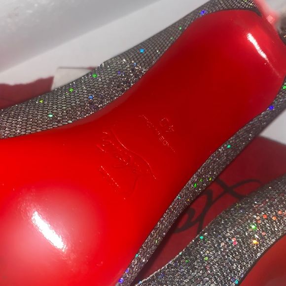 Authentic christian louboutin - Picture 6 of 6